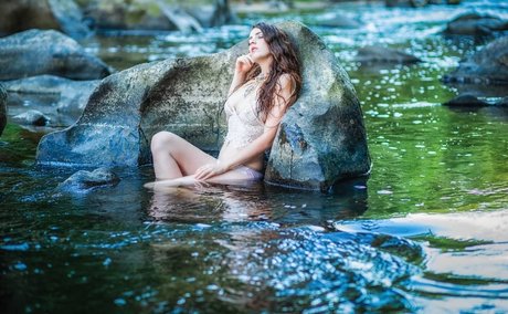 Fine Wolfanguar ポルノモデル 写真