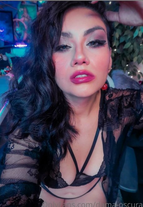 Dama Oscura xxxポルノスター 写真