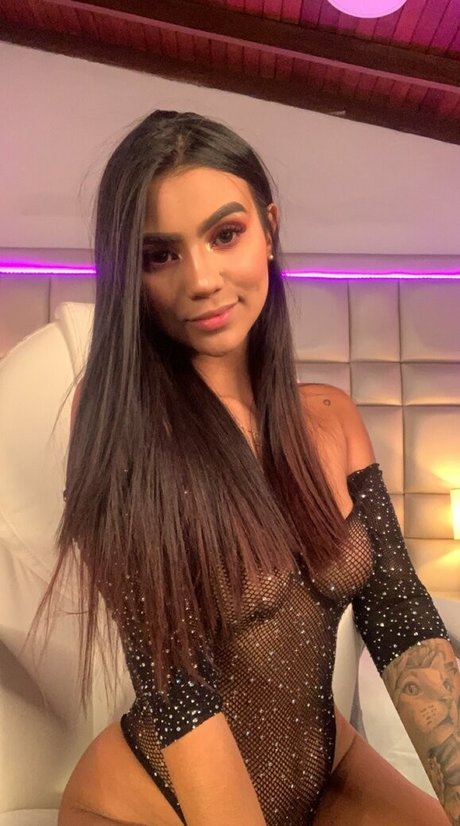 Paloma Salvatore ヌードモデル 画像