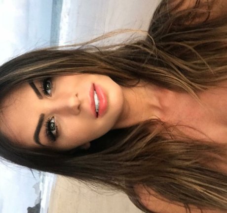 異人種間XXX オンリーファンズ 無料ポルノ 画像