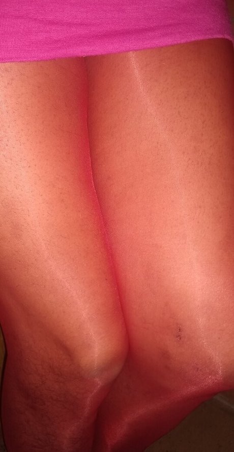 曲線美のランジェリーオンリーファンズ ポルノ 画像