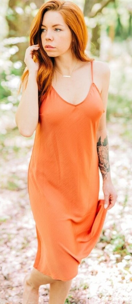 プッシー尻オンリーファンズ アートヌード 写真