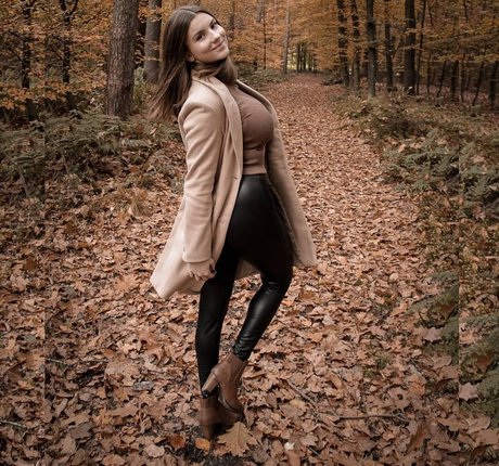 貞操帯オンリーファンズ ポルノ ギャラリー