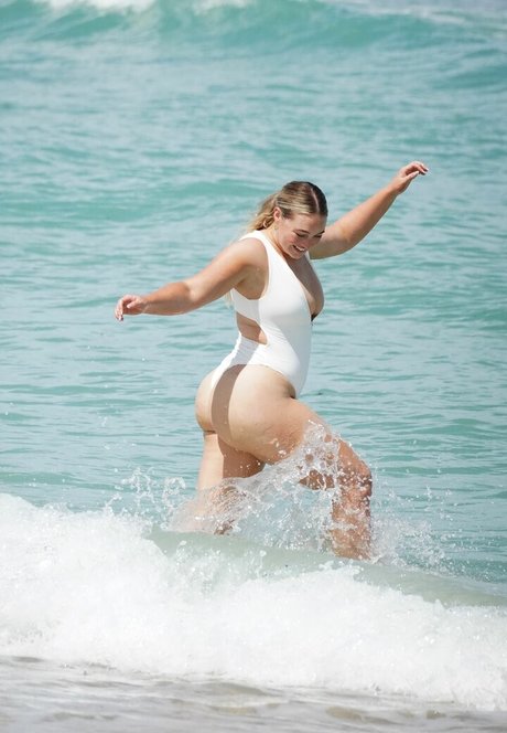 Iskara Lawrence ポルノ女優 写真