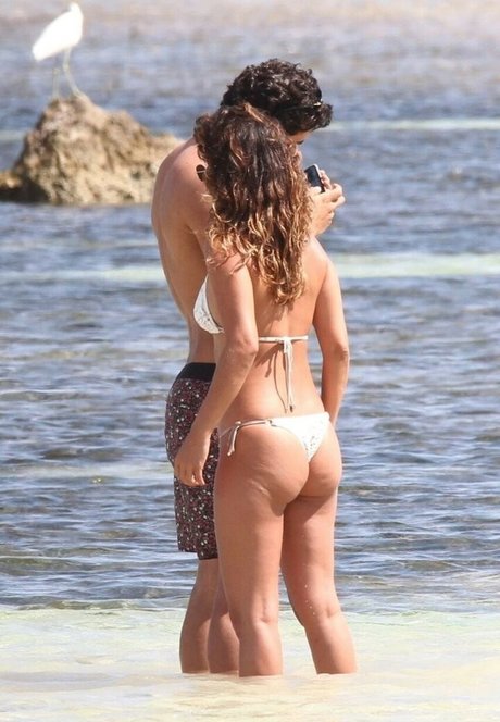 Paula Fernandes トップモデル 画像