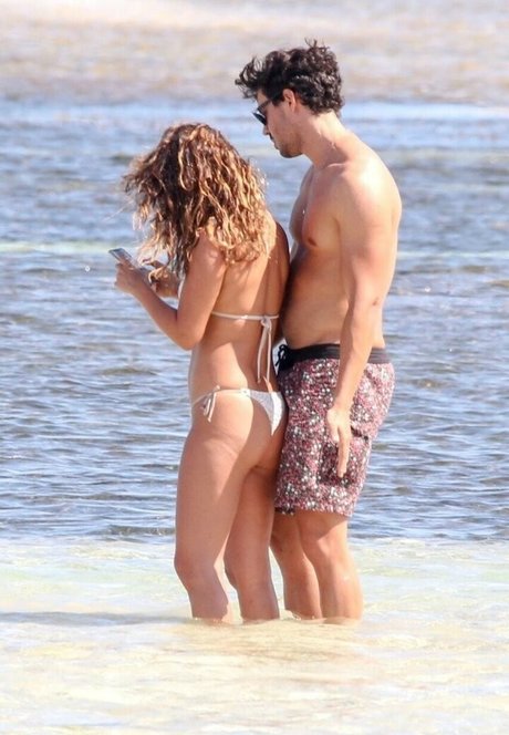 コスプレ ヘンタイ オンリーファンズ 美しいヌード 写真