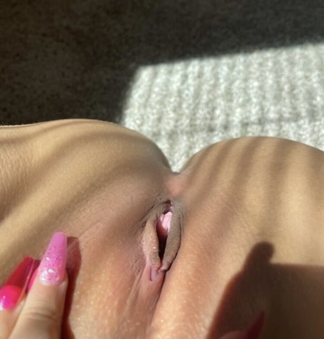 Kate Strada 写真集