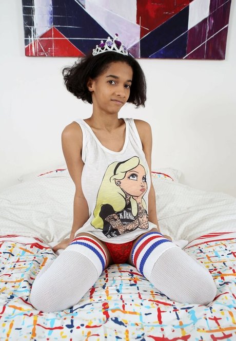 Addisson スター ヌード 写真