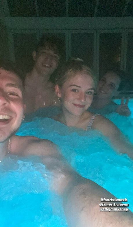 アマチュアプッシーオンリーファンズ アートポルノ 写真