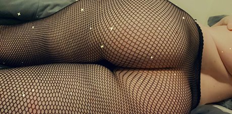 シャワー3P オンリーファンズ 美しいヌード アーカイブ