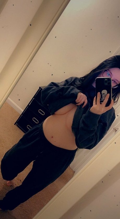 KylieeOW 高品質モデル 画像