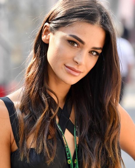 Sandra Dziwiszek 独占女優 ギャラリー