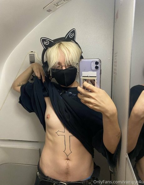 vampyr4u 最高のポルノスター 画像