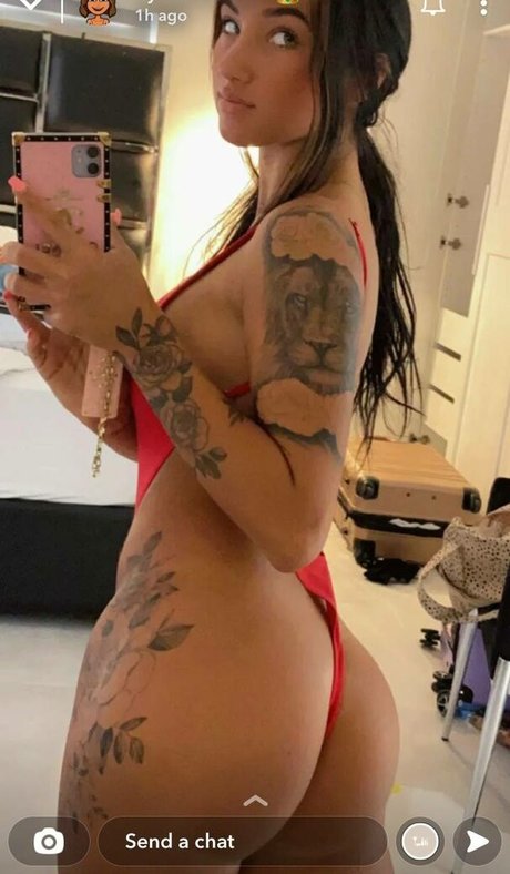 Kylee Deweese xxxポルノスター 写真