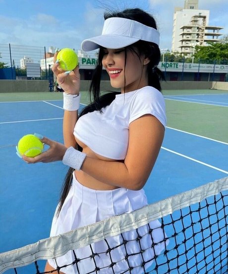 最もホットなティーンオンリーファン 無料セクシー 写真