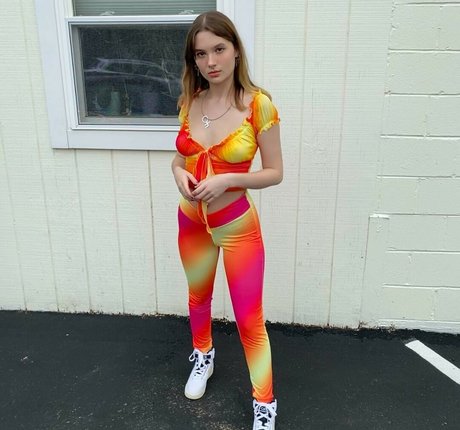 Krissy Kaminski 高品質のポルノスター 写真