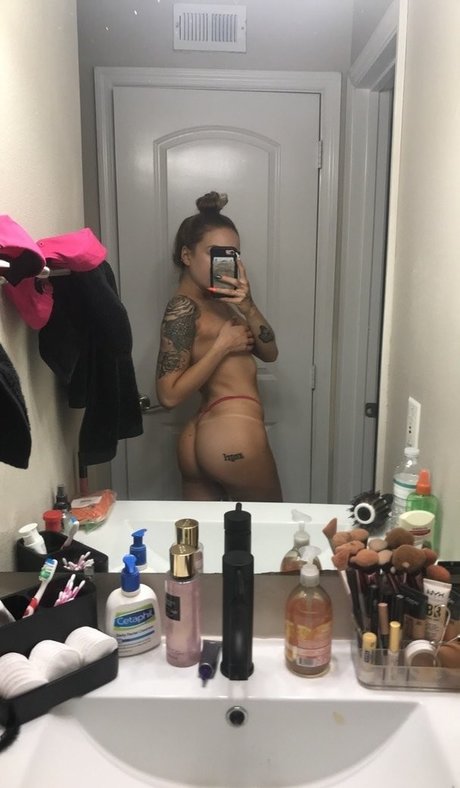 Alexandra Rose トップ女優 写真