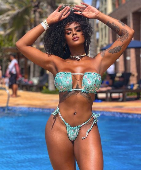 おばあちゃんの熟女オンリーファンズ 無料 写真