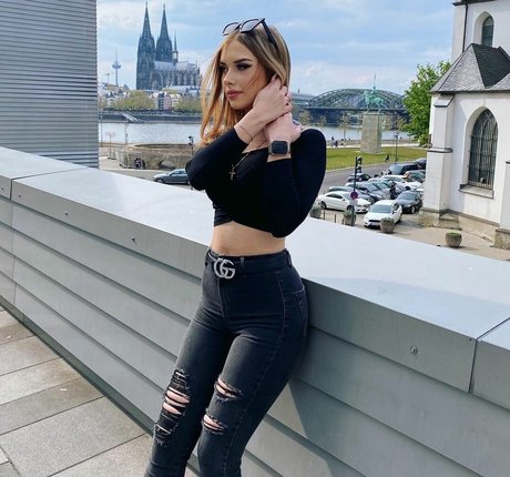 プッシー尻オンリーファンズ 美しいポルノ ギャラリー