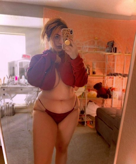 eileenexy スター ヌード 写真