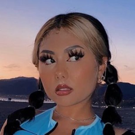 itsAshleyAp 美しい女優 画像