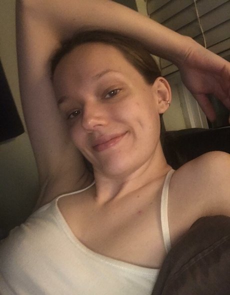 オルタナティブガールズオンリーファンズ ホットヌード 写真