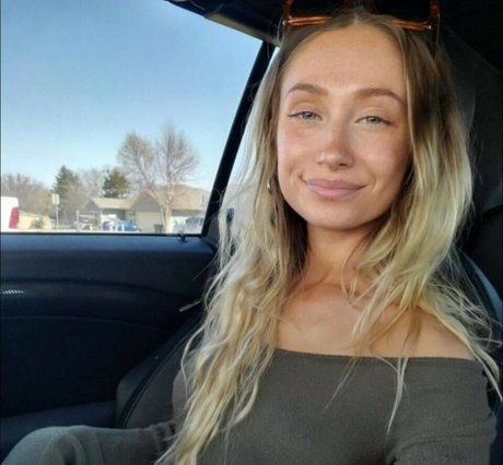 catiee 素敵なモデル 写真