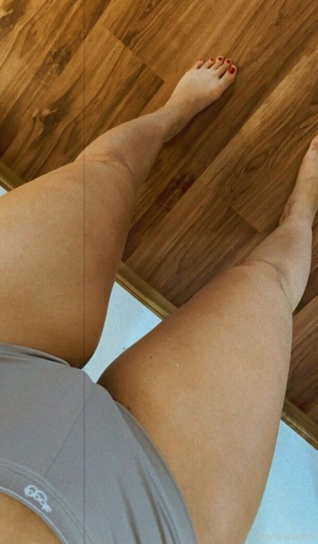 Priscila Bianchini アートモデル 画像