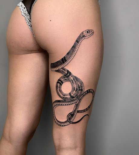 MidoriShake ポルノスター 高品質 画像