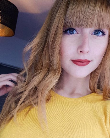 elie dr かわいいポルノスター ギャラリー