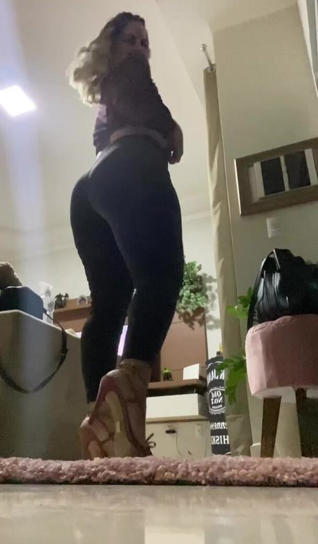 Dayane スター xxx 写真