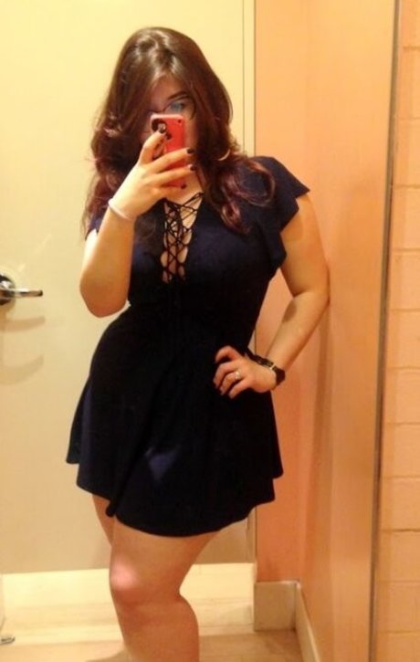 Bruna Carmona ヌードスター 写真