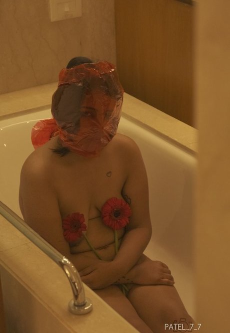 POV 熟女 オンリーファンズ えろた ギャラリー