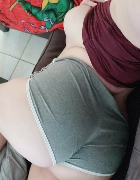 巨乳カップルオンリーファンズ セクシー裸 アーカイブ