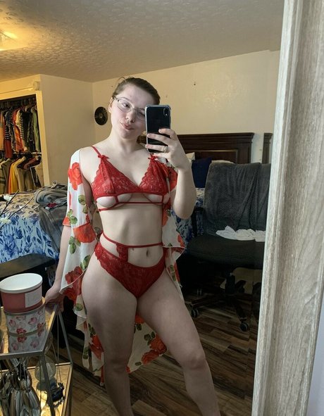 KendraNKendra Young HDスター 画像