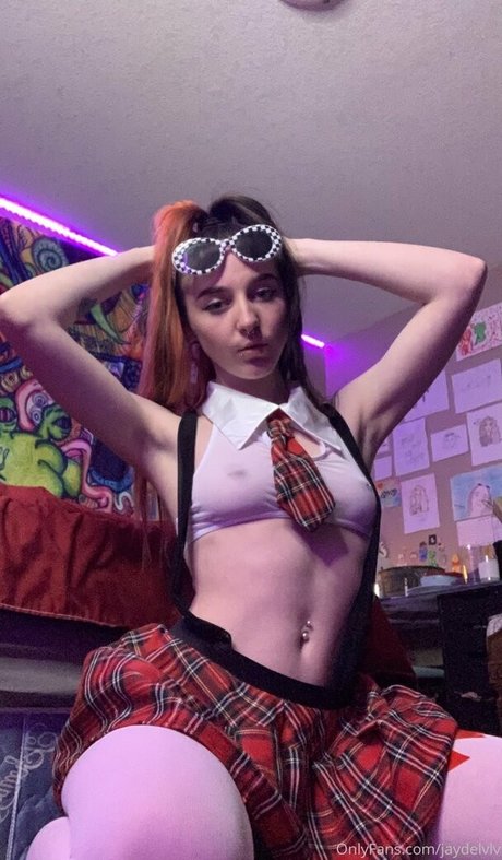 ティックトックスター オンリーファンズ セックス 画像