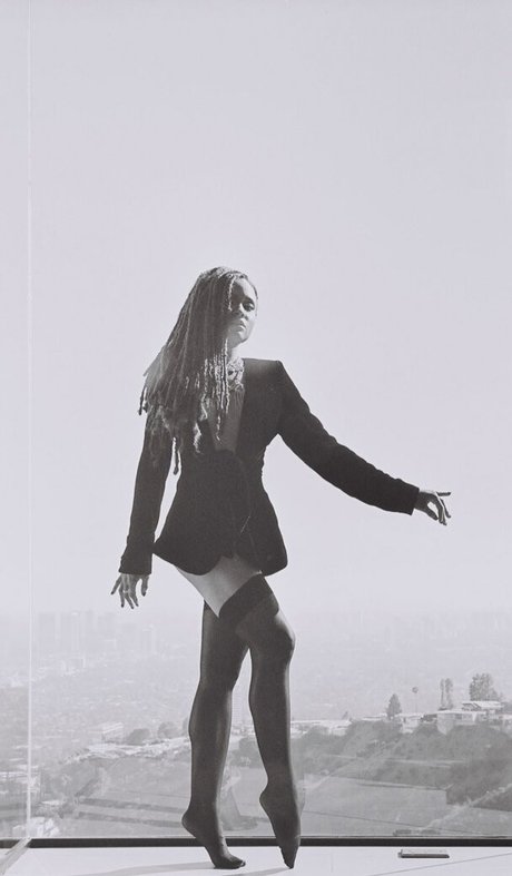 Rhyon Nicole Brown 裸のポルノスター ギャラリー