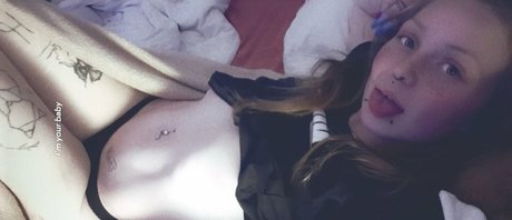 x nicht interessiert x ポルノスター パーフェクト 写真