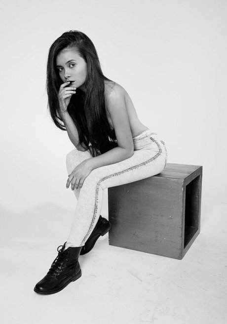 Janna Evstafeva 美しいモデル 写真