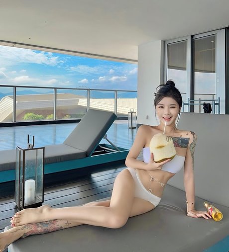 xyyoff 高品質のスター 写真