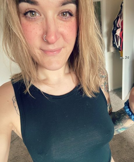 fatbabygoose ポルノスター 美しい 画像