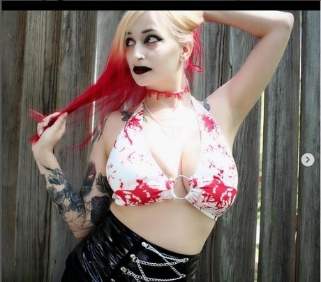 The Bloodwitch ポルノスター xxx 写真