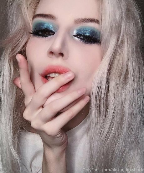 スペードのクイーン オンリーファンズ ポルノ 画像