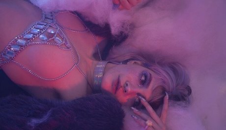 nuagesrose エロティック女優 写真