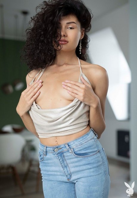 Layla Balan スターセックス 写真