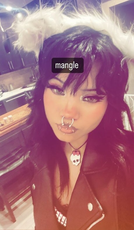 Saintsgoth ヌードスター 画像