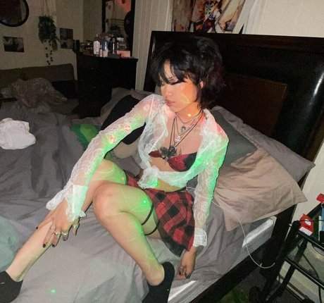 Saintsgoth ポルノモデル 写真