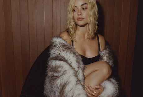 小柄な足オンリーファンズ ポルノ アーカイブ