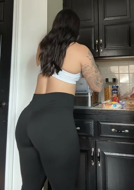 Abby Berner 完璧なモデル 写真