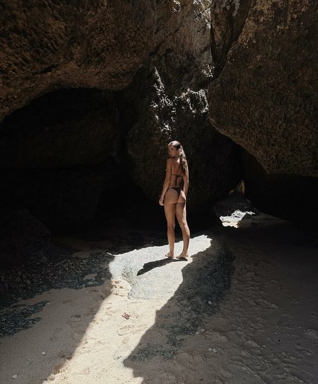 Ebony Jepson ポルノモデル 写真